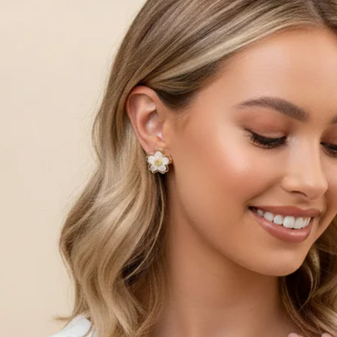 Elegant Flower Earrings